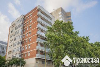 Flat in Sants. Piso en venta en barcelona