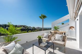 Apartament a La Quinta. Apartamento renovado con impresionantes vistas