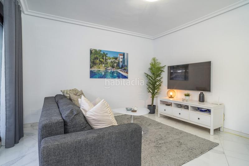 Foto 7d55e48d-570a-4e25-b8a2-df6615c847e3. Planta baixa amb aparcament piscina a Nueva Andalucía centro Marbella