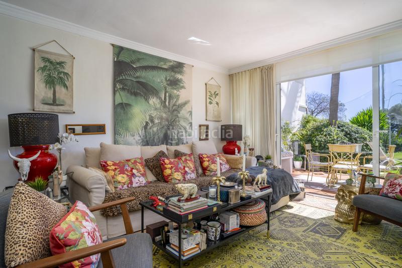 Foto 1818990a-5cb7-4759-beb0-e686905f450a. Planta baja apartamento en planta baja en venta en azahara i ubicación privilegiada y primera línea de golf en Marbella