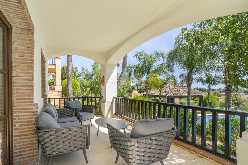 Foto 5ef83b6f-34bb-4948-a93c-82e297bded52. Casa villa de lujo en urbanización prestigiosa en Marbella