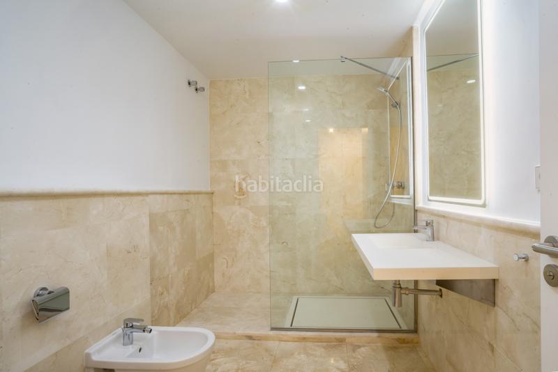 Foto 8193ea62-47d1-4587-9a7d-fd4223d98571. Casa villa de lujo en urbanización prestigiosa en Marbella