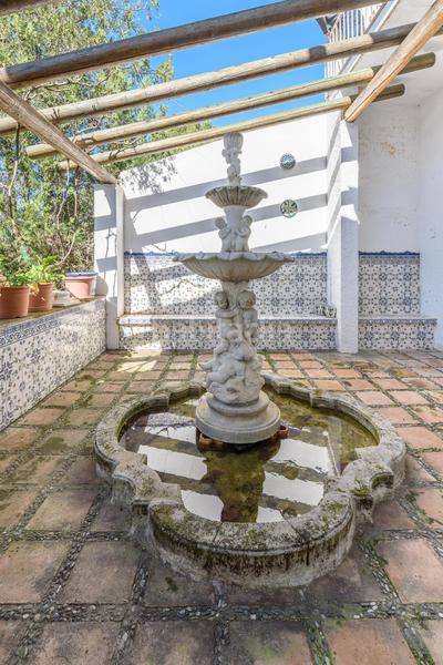 Foto 7abe0a2c-4b09-4f4f-a335-2f0eb8cef229. Casa amb aparcament piscina a Nueva Andalucía centro Marbella