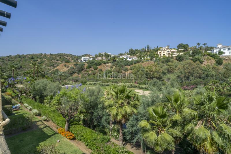 Foto 39b64ef7-e6cb-4ec3-84e1-ea8f3a7499a0. Apartamento lujoso apartamento en primera línea de golf con vistas panorámicas en La Quinta en Benahavís