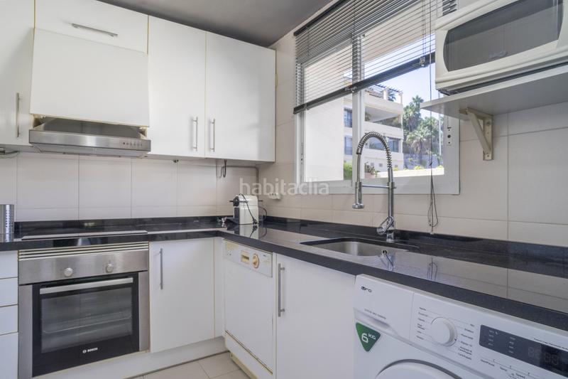Foto c4fc5fc7-53a7-4b3e-8180-9a0e25a2b885. Apartamento lujoso apartamento en primera línea de golf con vistas panorámicas en La Quinta en Benahavís
