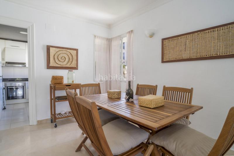 Foto cb7ed79d-3098-46e4-bda8-747d5d06488f. Apartamento lujoso apartamento en primera línea de golf con vistas panorámicas en La Quinta en Benahavís