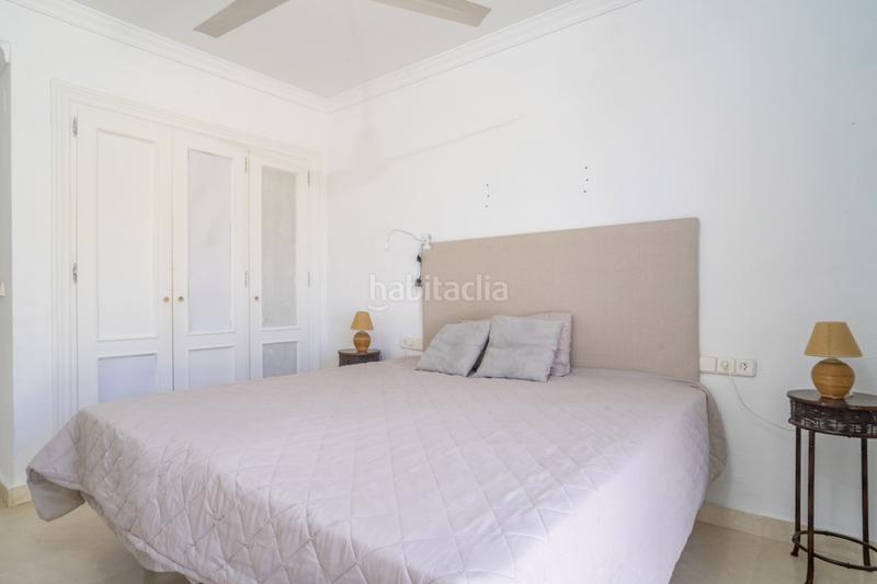 Foto d79967c6-af55-4ea4-8929-065321f999bc. Apartamento lujoso apartamento en primera línea de golf con vistas panorámicas en La Quinta en Benahavís