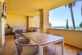 Apartament a Rodeo Alto - Guadaiza - La Campana. Amplio apartamento con vistas impresionantes y cerca de todas la