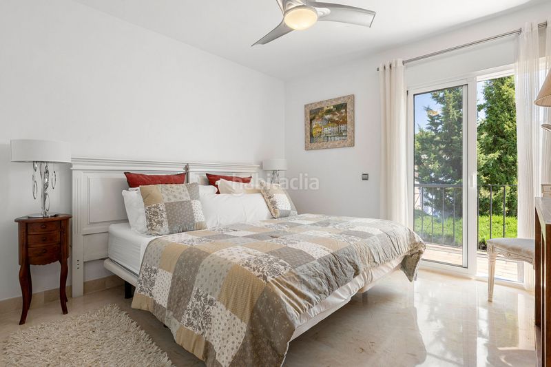 Foto bda1b49f-56dd-4739-be99-4224d1ab533e. Casa amb aparcament piscina a Los Naranjos Marbella