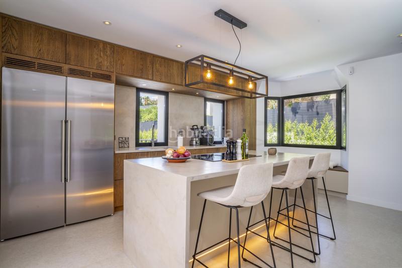Foto 1e853d8b-f6c1-4e14-b0f8-1111cc45021a. Casa villa reformada en venta en la exclusiva zona de golf valley de nueva andalucía en Marbella