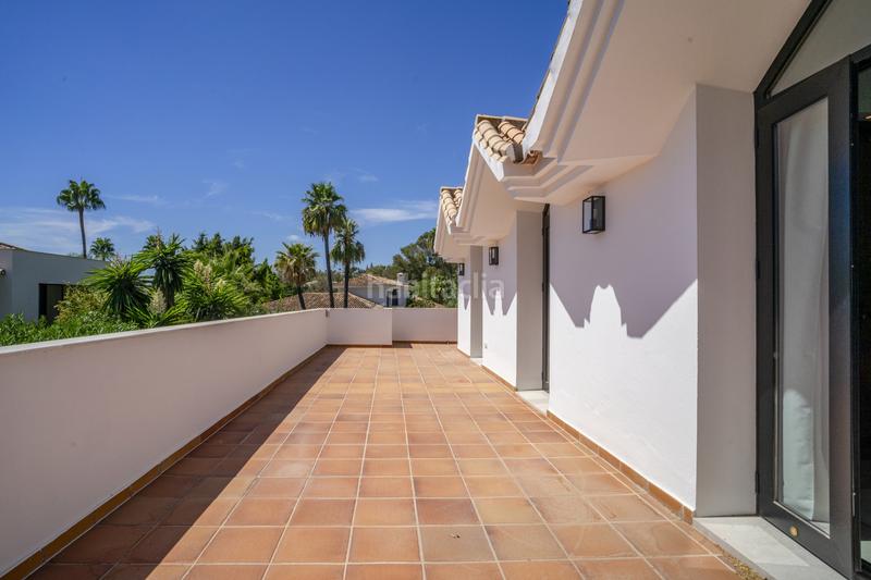 Foto ab2c38d2-bad0-485c-8ca9-e770d8926227. Casa villa reformada en venta en la exclusiva zona de golf valley de nueva andalucía en Marbella