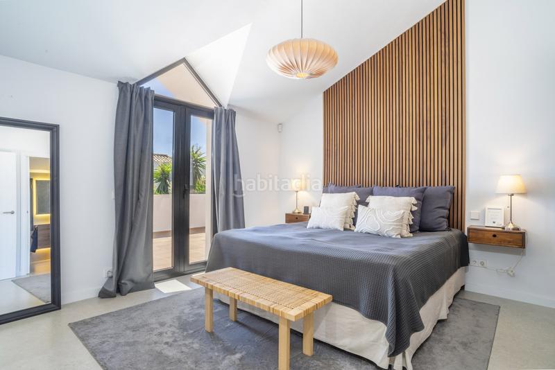 Foto b2d0bb84-8e4c-440e-ad05-fdef526ae424. Casa villa reformada en venta en la exclusiva zona de golf valley de nueva andalucía en Marbella