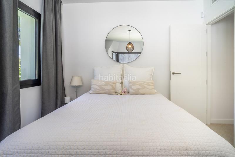 Foto f3abad73-8fb3-464a-a190-9afaedcc25c2. Casa villa reformada en venta en la exclusiva zona de golf valley de nueva andalucía en Marbella
