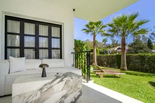 Planta baixa a Los Naranjos. Apartamento en planta baja totalmente reformado en venta en nuev
