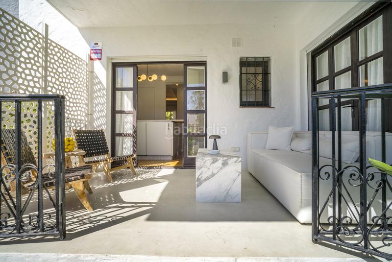 Foto 9eba2bea-f374-4aa5-a726-2698f36abe44. Piano terra con parcheggio piscina in Los Naranjos Marbella