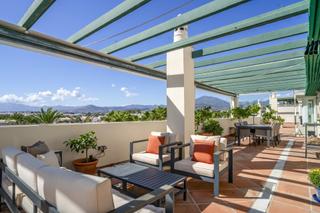 Àtic a Rodeo Alto - Guadaiza - La Campana. Ático excepcional con amplia terraza y vistas al mar en lorcrima