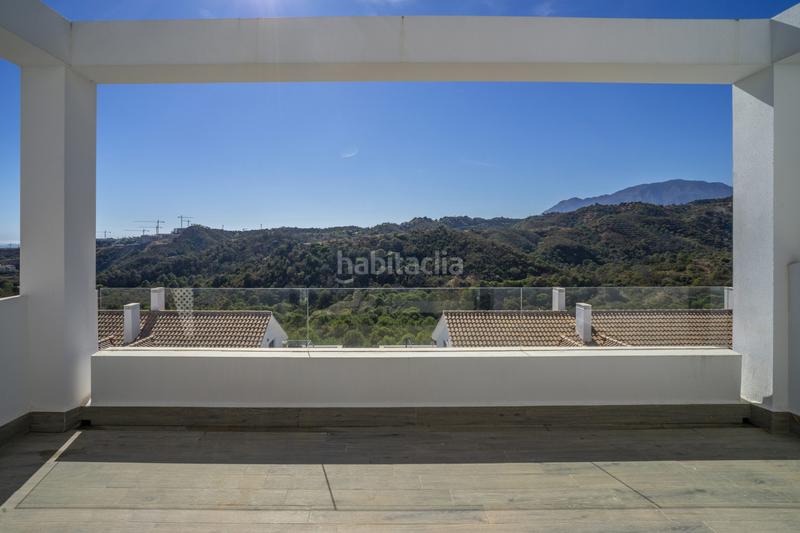 Foto 4f016a56-ab7f-4a20-ac5b-228e40bd7b28. Attico con parcheggio piscina in La Concha - Resina Golf Estepona