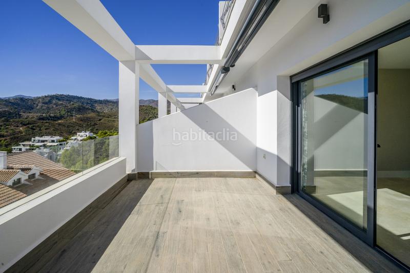 Foto 5f320842-4f7e-4790-ad33-6e8e8c6a965d. Attico con parcheggio piscina in La Concha - Resina Golf Estepona