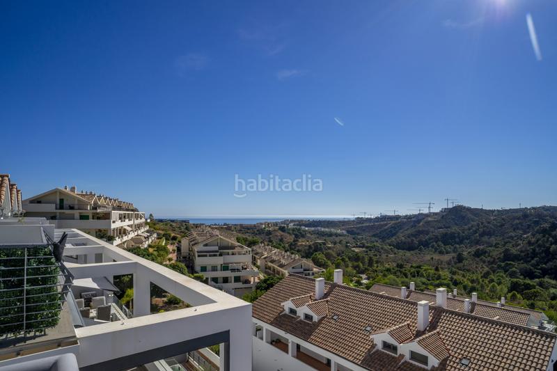 Foto 7f6ef0a7-bd93-4e3e-90d9-fed79584495a. Attico con parcheggio piscina in La Concha - Resina Golf Estepona