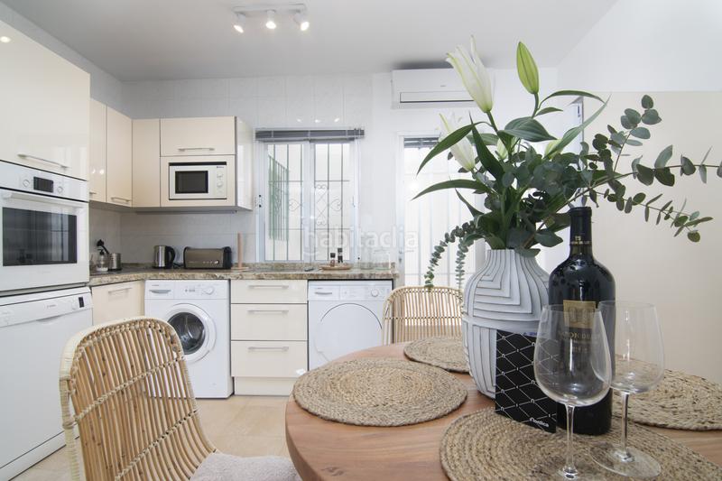 Foto 18eaeadb-6e40-4393-90b4-ff38511d681e. Planta baixa amb piscina a Nueva Andalucía centro Marbella