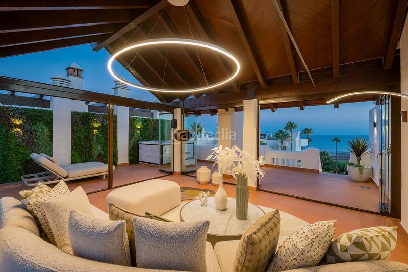 Foto 18f31a7b-7bd2-4834-ac98-167608a030b9. Dachwohnung mit parking pool in El Velerín Estepona