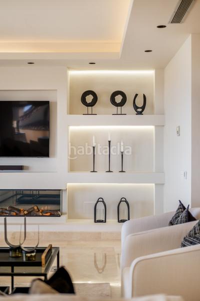 Foto 4f826bfb-e894-4e2b-b6b6-b5b314695e68. Attico con parcheggio piscina in Aloha Marbella