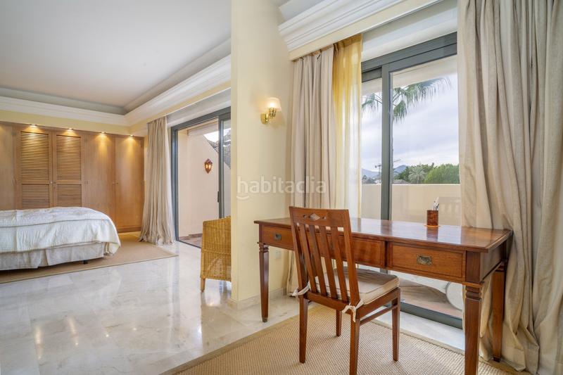 Foto 0e21f196-f508-45f9-82dc-469807ee47ae. Penthouse with parking pool in Los Naranjos Marbella