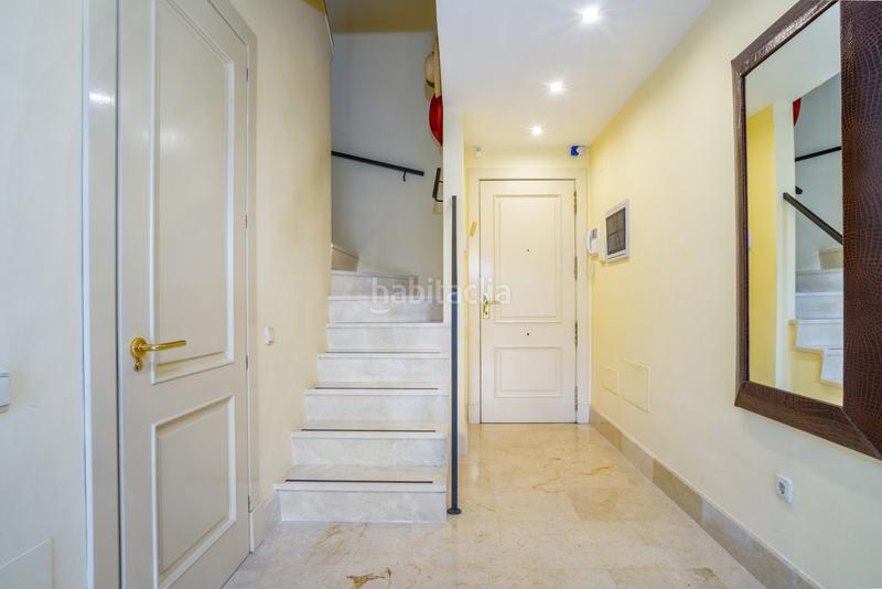 Foto 41bf274c-7d9a-4a2b-b436-98e21568d969. Penthouse with parking pool in Los Naranjos Marbella