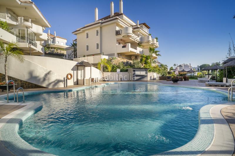 Foto 9566f53a-0399-493f-b037-9fa25da73fb8. Àtic amb aparcament piscina a Los Naranjos Marbella