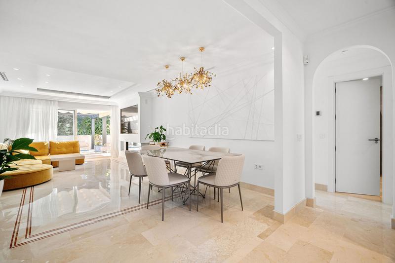 Foto a9a7b1e0-4ef6-4862-9f0b-70c0a46420d8. Àtic amb aparcament piscina a Los Naranjos Marbella