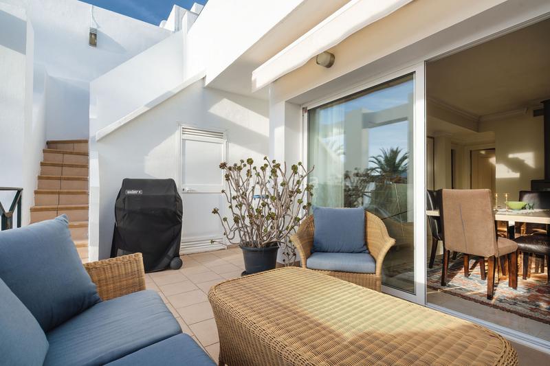 Foto 3b4d67fa-1fcb-4be6-9765-4e28a0084699. Attico con parcheggio piscina in La Quinta Benahavís