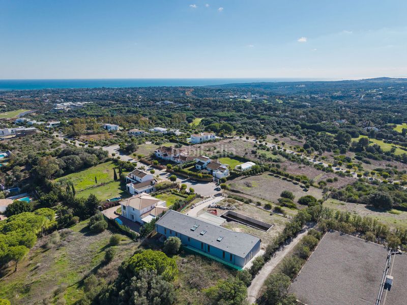 Foto 11f41228-d479-4816-9d87-ea41d2f15c62. Casa amb aparcament piscina a Sotogrande alto Sotogrande