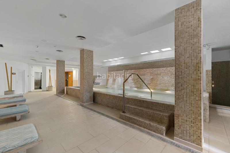 Foto 009c163b-089c-4bad-a180-dc4d6461d83c. Apartament amb aparcament piscina a Los Naranjos Marbella