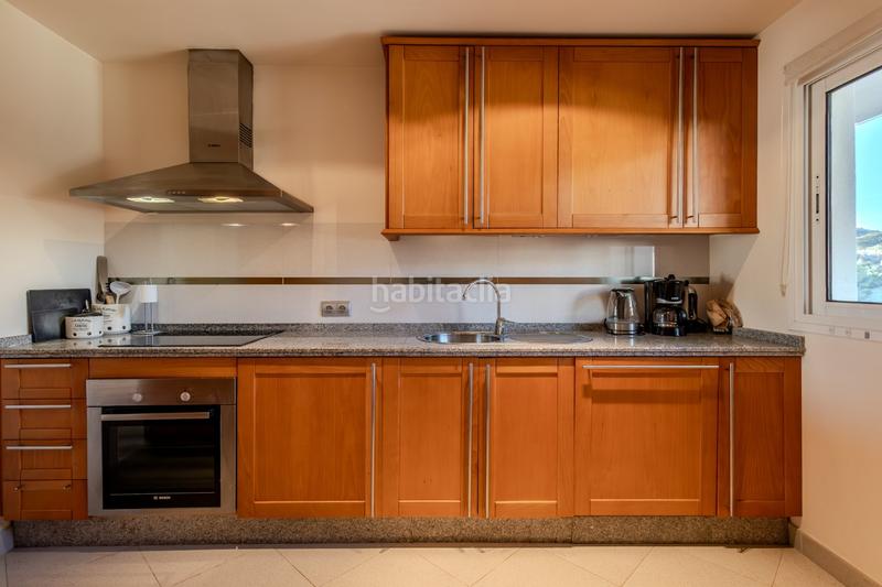 Foto b6189fcd-0496-4c1b-a000-39784aa5f7a6. Apartament amb aparcament piscina a Los Naranjos Marbella