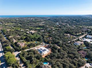 Terreny residencial a Sotogrande Alto. Exclusiva parcela de 2.100 m en venta en soto golf, sotogrande a