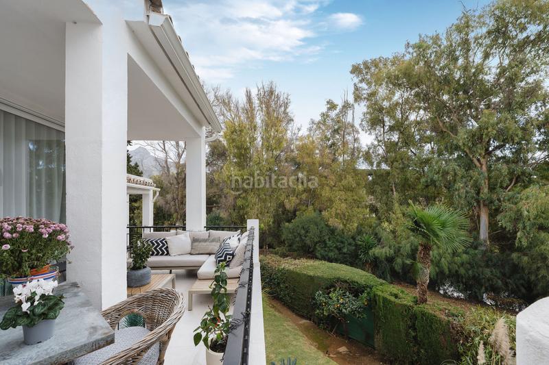 Foto 431e70c2-348b-493f-936b-e25c4ee0d50d. Maison jumelée avec parking piscine dans Aloha Marbella