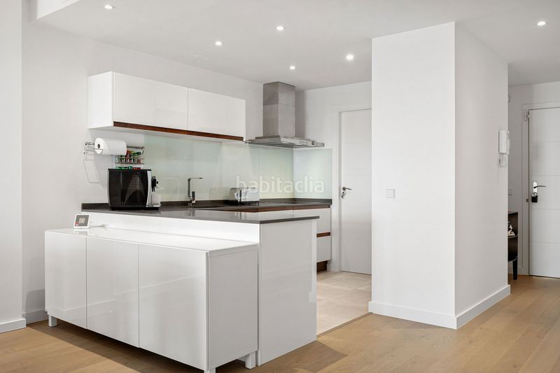 Foto 7a9dad21-f3eb-4bd1-a0c7-acfc723a07a1. Àtic amb aparcament piscina a El Paraíso Benahavís