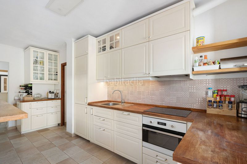 Foto 3a0585bd-3265-4529-b175-d84bffd0e877. Casa amb aparcament a Rodeo Alto - Guadaiza - La Campana Marbella