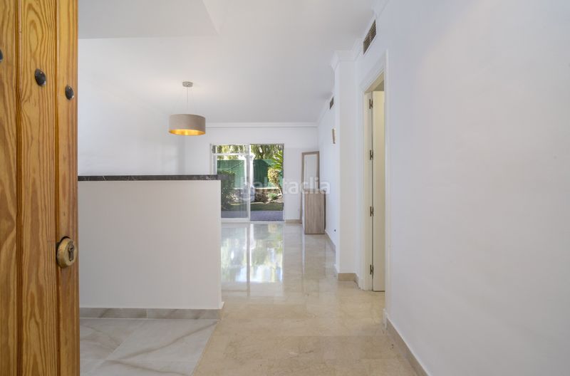 Foto a223445a-6bfb-452d-94f5-d0bbc5cfbebf. Planta baixa amb aparcament piscina a Aloha Marbella