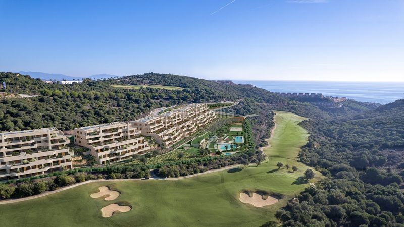 Foto ed1f071e-c4e0-40bb-8576-820f95310fad. Apartament amb aparcament piscina a La Alcaidesa