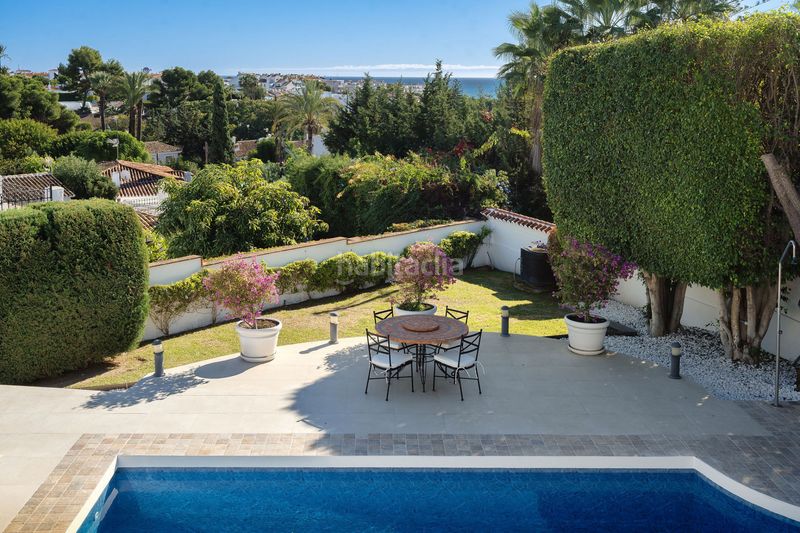 Foto 32137112-a70a-421b-9d0c-b8a72acc81c9. Casa amb aparcament piscina a Nueva Andalucía centro Marbella