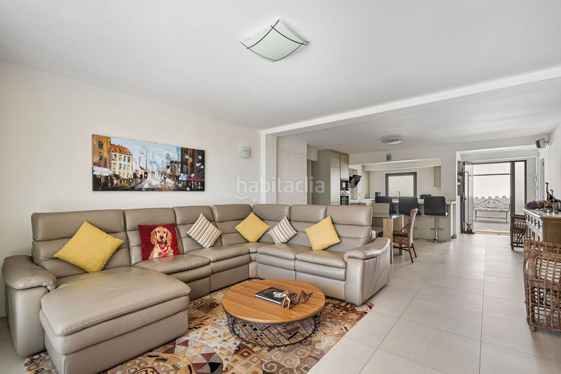 Foto 92813279-ff96-452c-ab7c-c5b8b0aac97f. Casa amb aparcament piscina a Nueva Andalucía centro Marbella