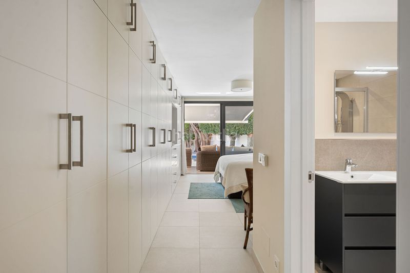Foto b32df9c2-1d40-4727-9682-5c4f9dde9b3c. Casa amb aparcament piscina a Nueva Andalucía centro Marbella
