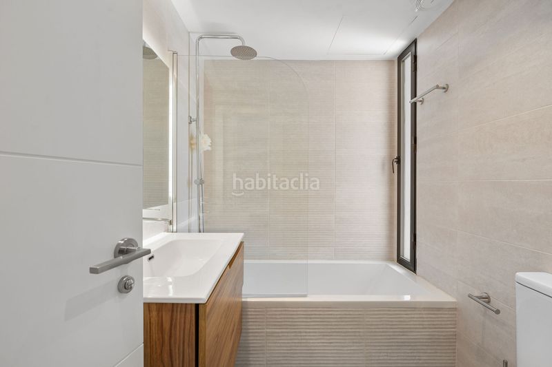 Foto db385755-c7d1-4cda-89a7-d67c948a3b0b. Àtic amb piscina a Los Naranjos Marbella