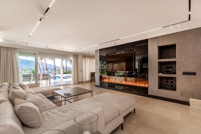 Foto 04367a32-eba1-4b3e-870b-11341d835ce4. Casa villa moderna de 6 dormitorios completamente reconstruida en venta en Marbella