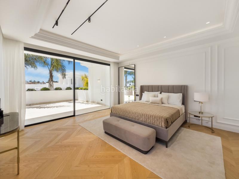 Foto 2689f6e7-854c-40d6-9f81-594be496db6b. Casa con riscaldamento parcheggio piscina in lomas de Marbella club Marbella