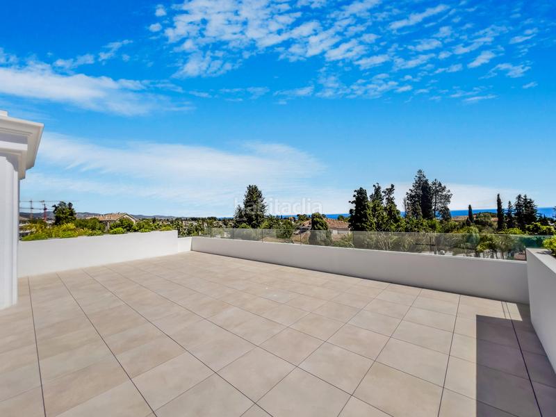 Foto b8f6757f-8117-4b3e-be92-9568d72260bb. Casa con riscaldamento parcheggio piscina in lomas de Marbella club Marbella