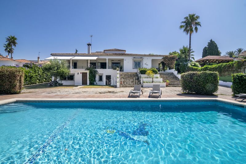 Foto 159a697d-0446-4942-ad6d-e05146a50f5d. Casa amb calefacció aparcament piscina a San Pedro de Alcántara Pueblo Marbella