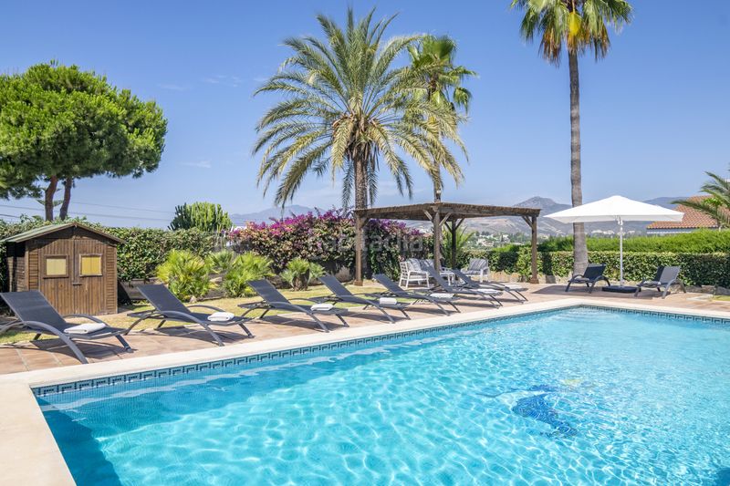 Foto 3f61cc67-f922-45ee-9c0c-1e24f2305590. Casa amb calefacció aparcament piscina a San Pedro de Alcántara Pueblo Marbella