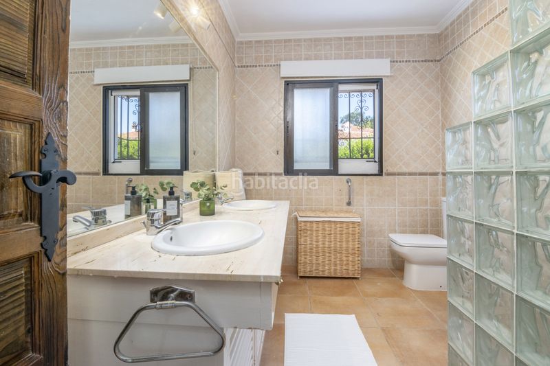 Foto a6ba8a6a-fb46-412e-9720-7bb06638eca9. Casa amb calefacció aparcament piscina a San Pedro de Alcántara Pueblo Marbella